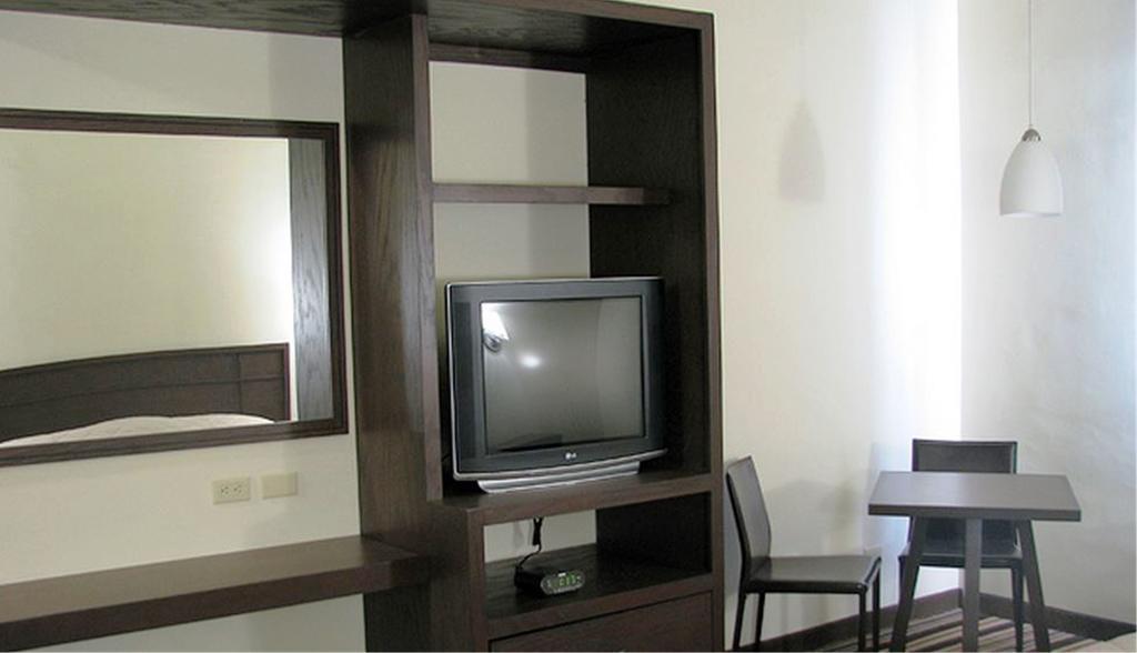 מטמורוס Hotel Alameda Express חדר תמונה